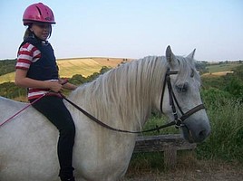 India riding Robbie